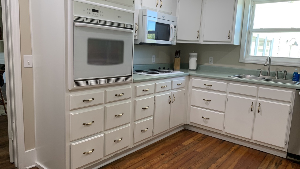 Photo of Kitchen in DeSoto County