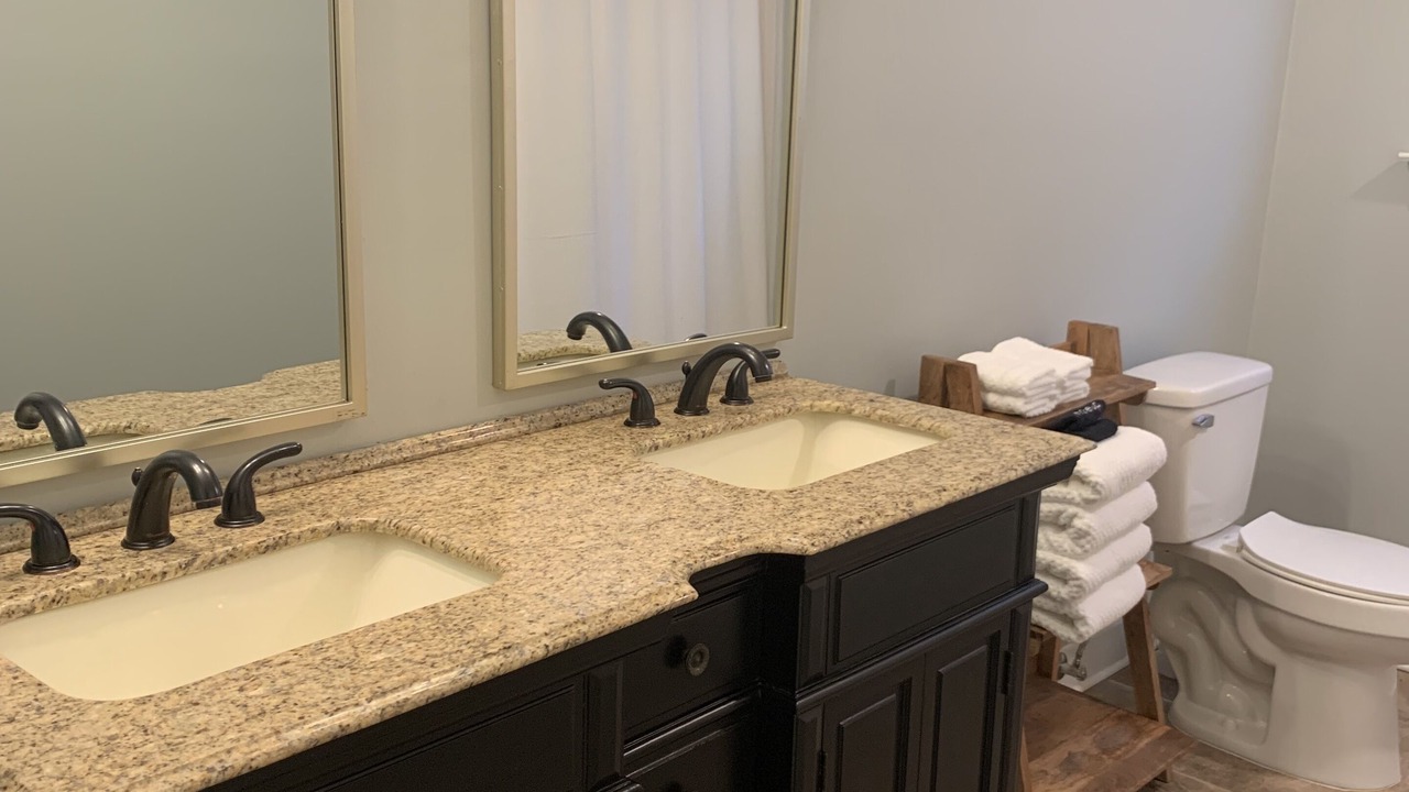 Photo of Bathroom in DeSoto County