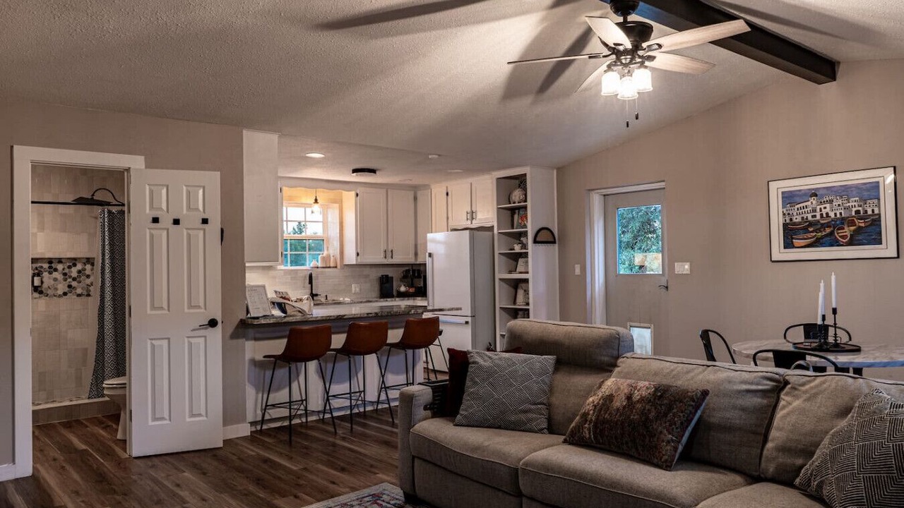 Photo of Livingroom in Rockdale