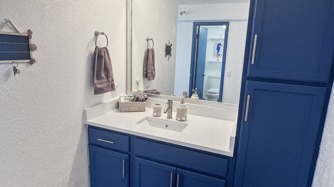 Photo of Bathroom in Schulte Park