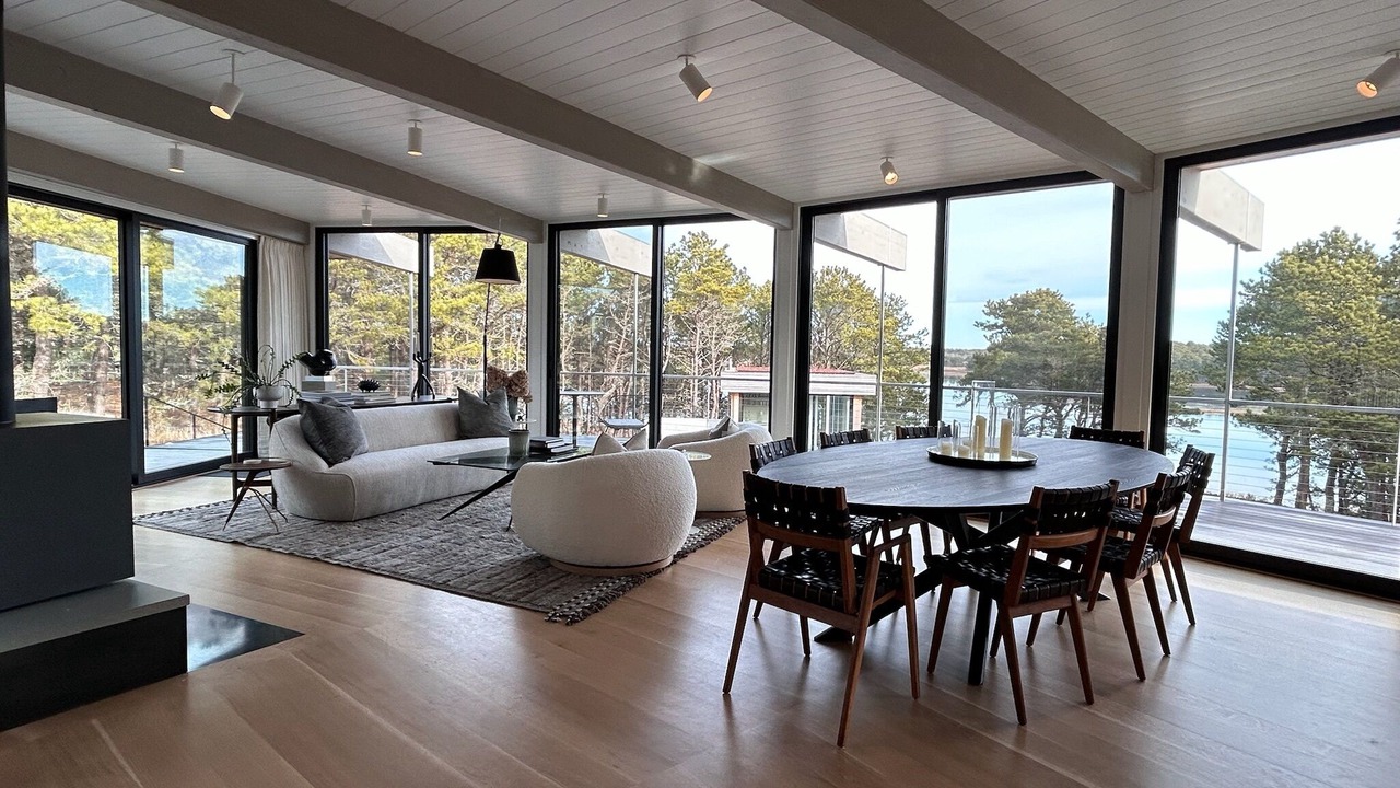 Photo of Others in Indian Neck Heights