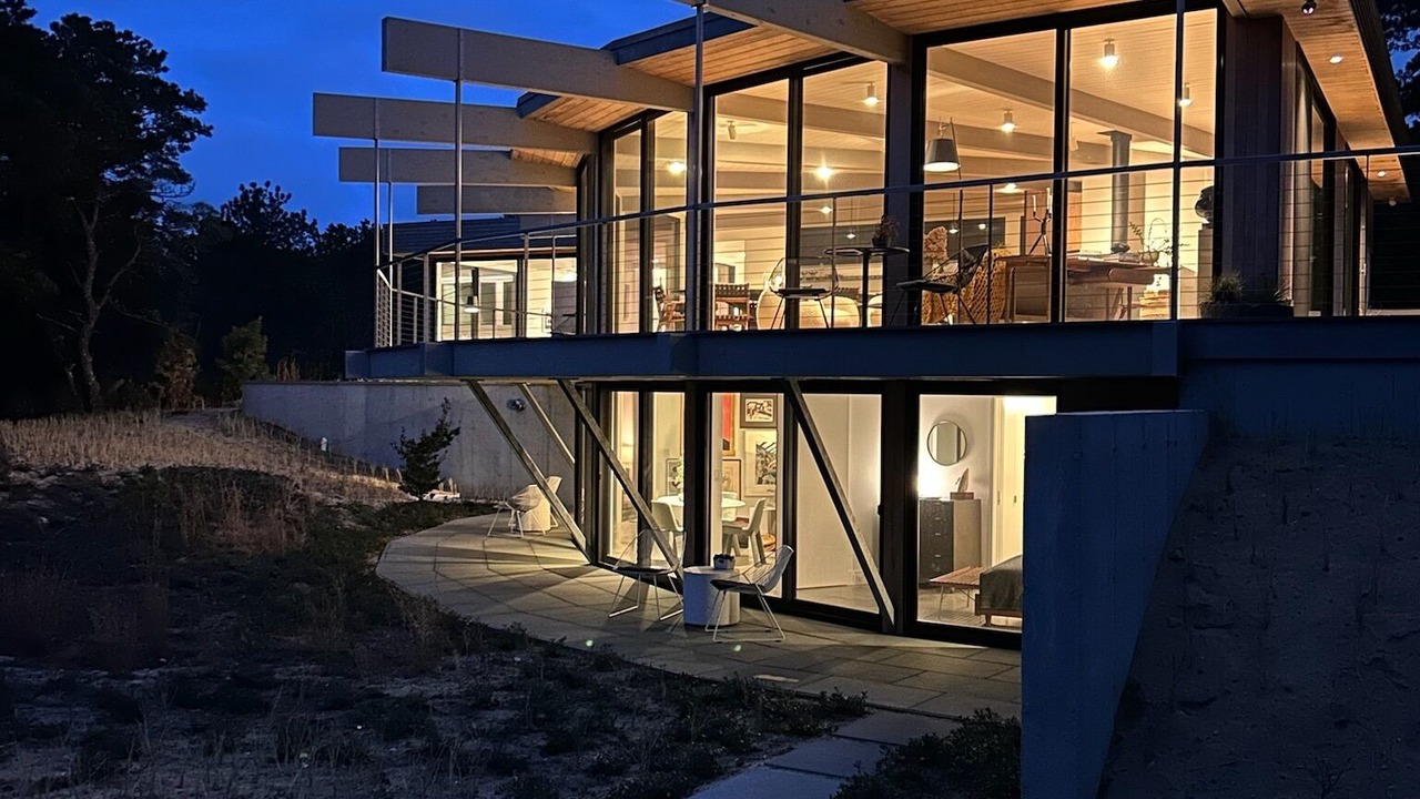 Photo of Outdoor in Indian Neck Heights