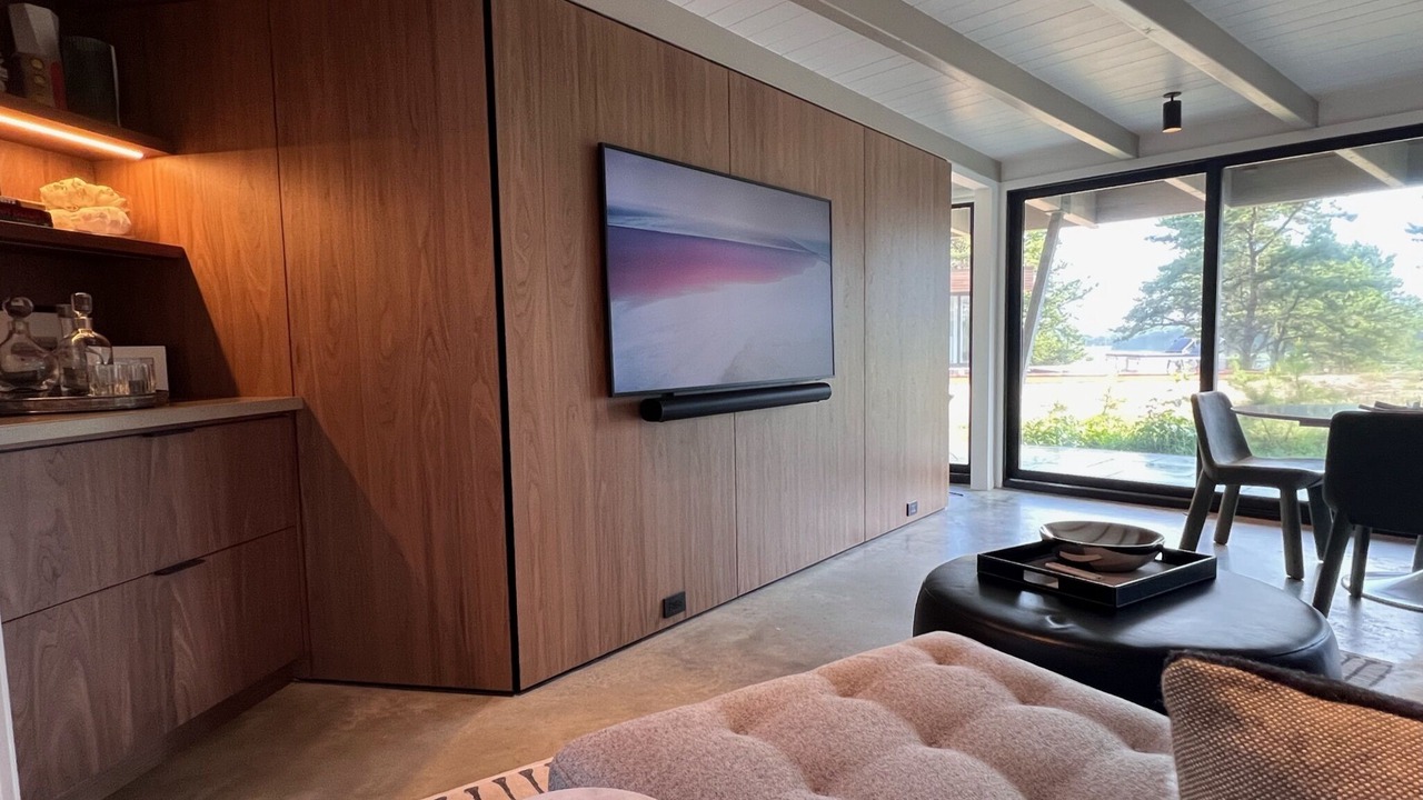 Photo of Livingroom in Indian Neck Heights