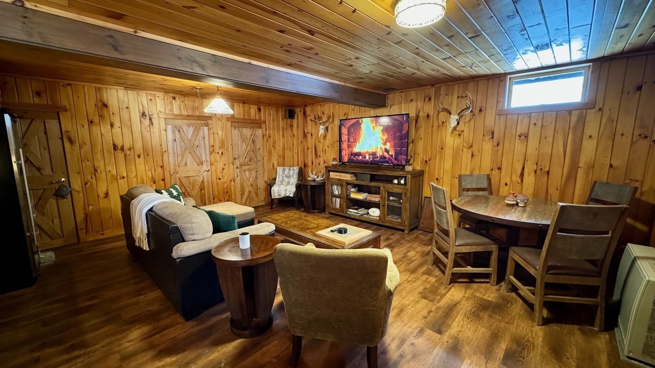 Photo of Bedroom in Fly Creek