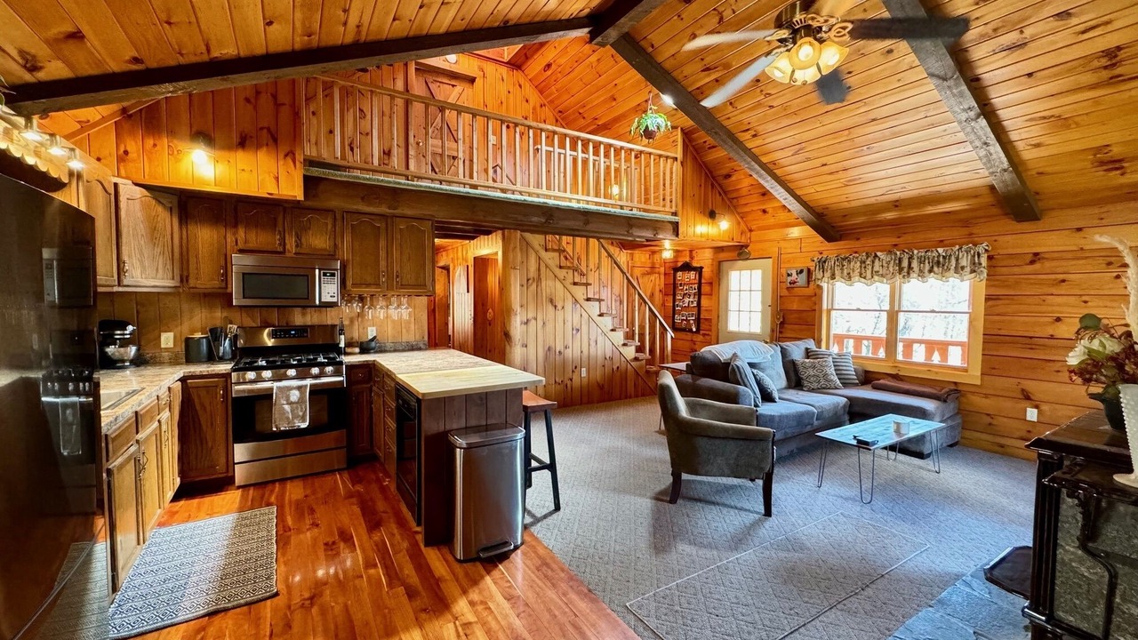 Photo of Bedroom in Fly Creek