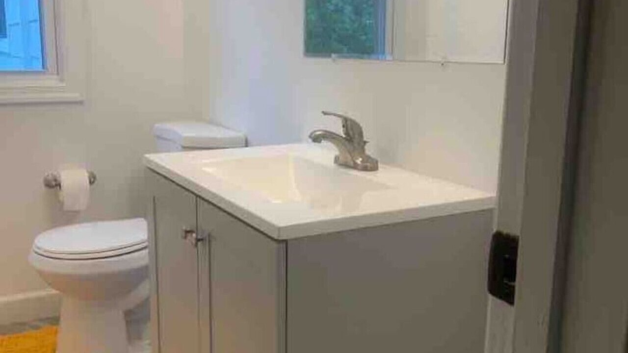 Photo of Bathroom in Fairland