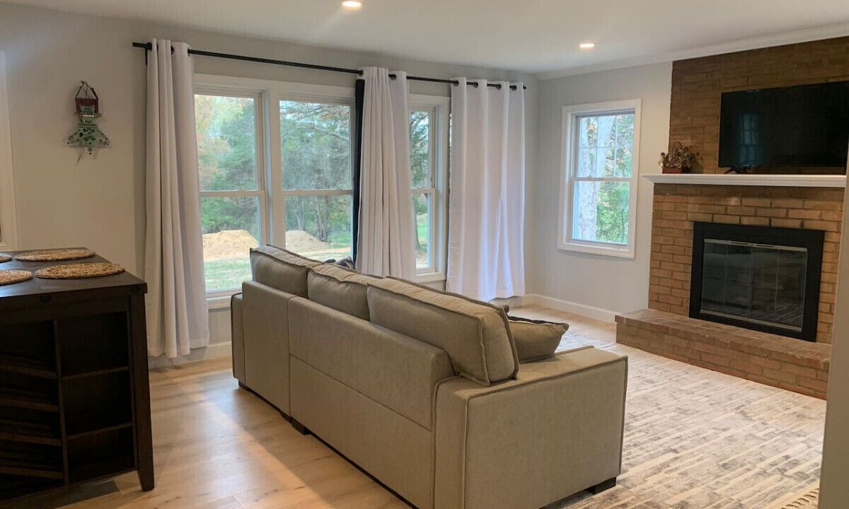Photo of Livingroom in Fairland
