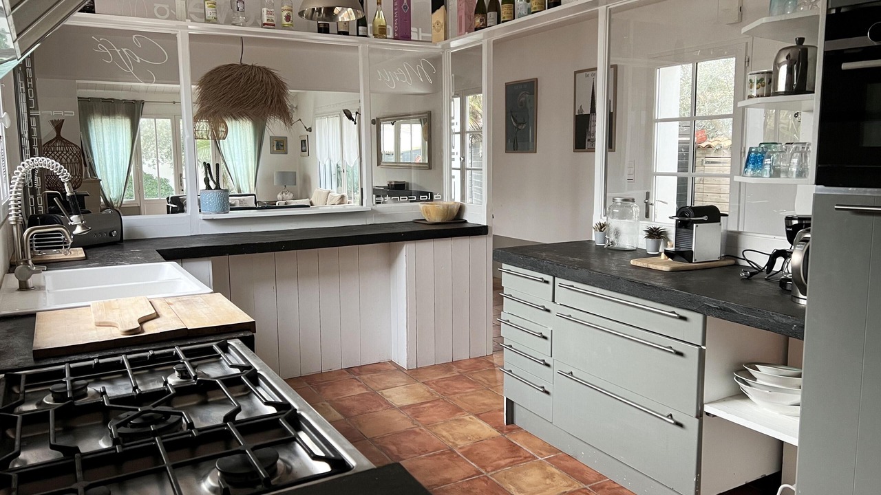 Photo of Kitchen in Rivedoux-Plage