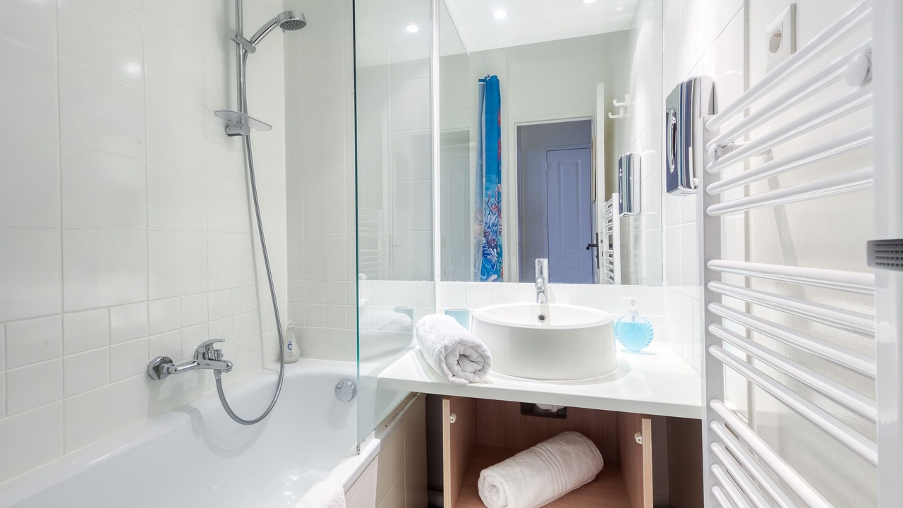 Photo of Bathroom in Serris