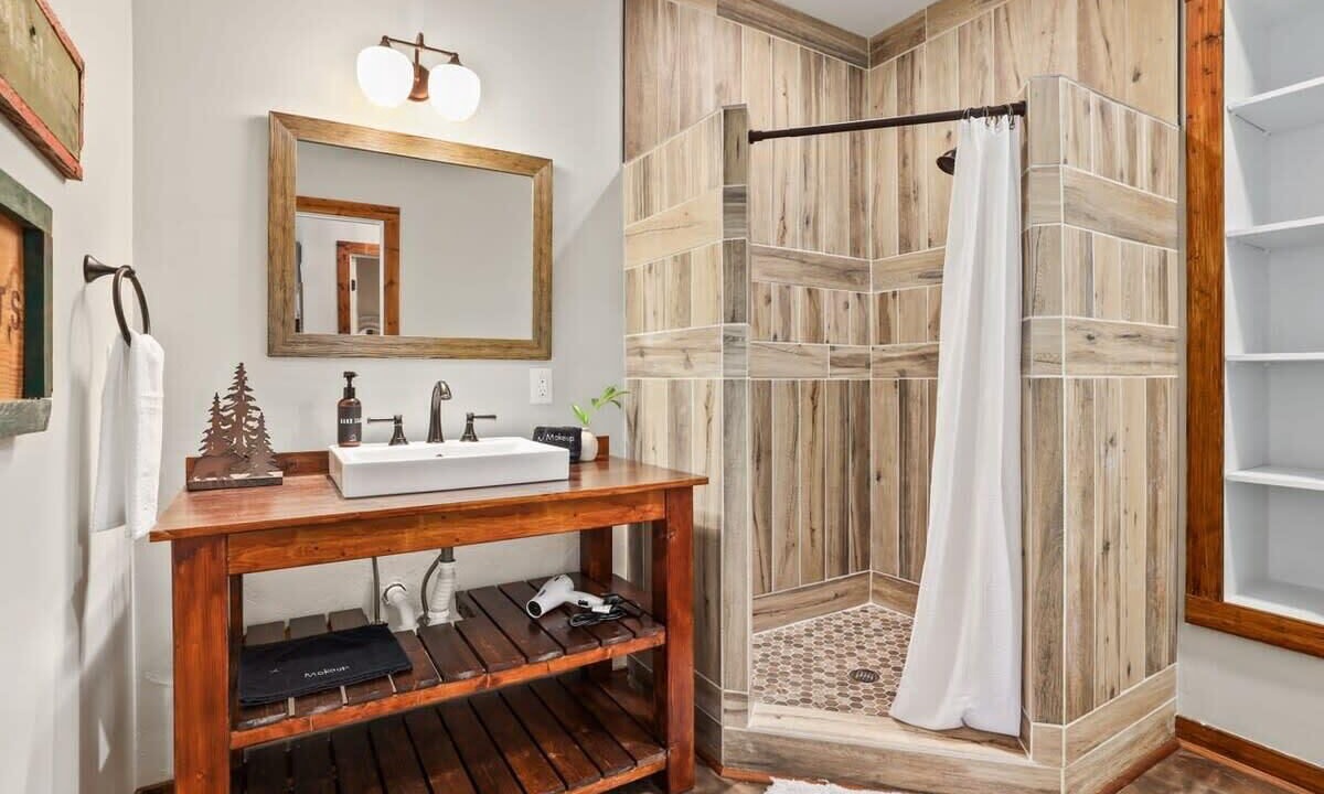 Photo of Bathroom in Springdale