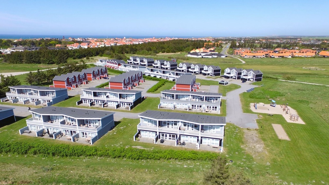 Photo of Others in Lokken