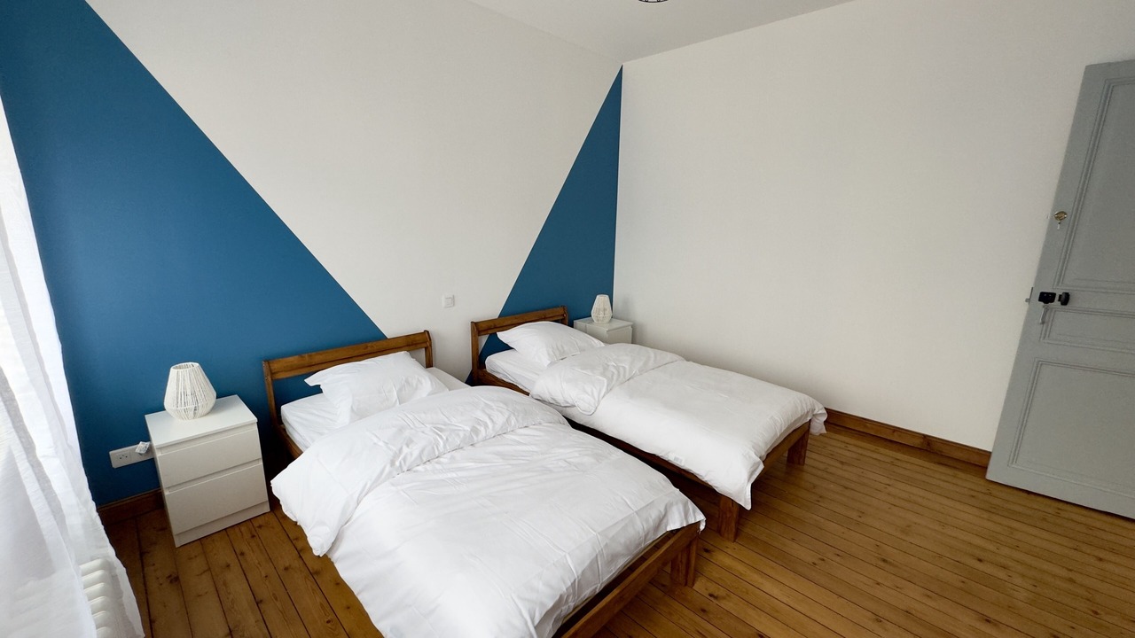 Photo of Bedroom in Epehy