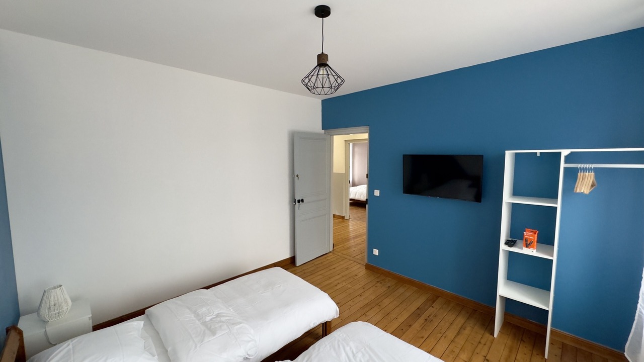 Photo of Bedroom in Epehy