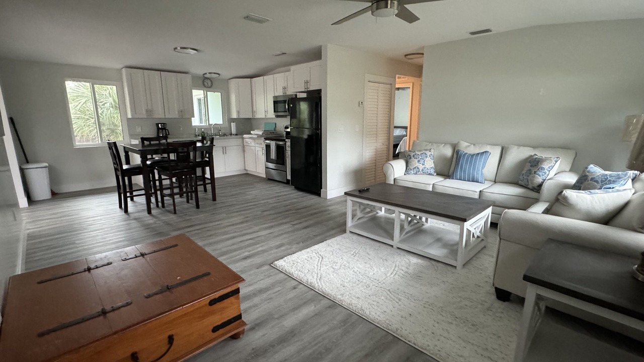 Photo of Livingroom in Laurel