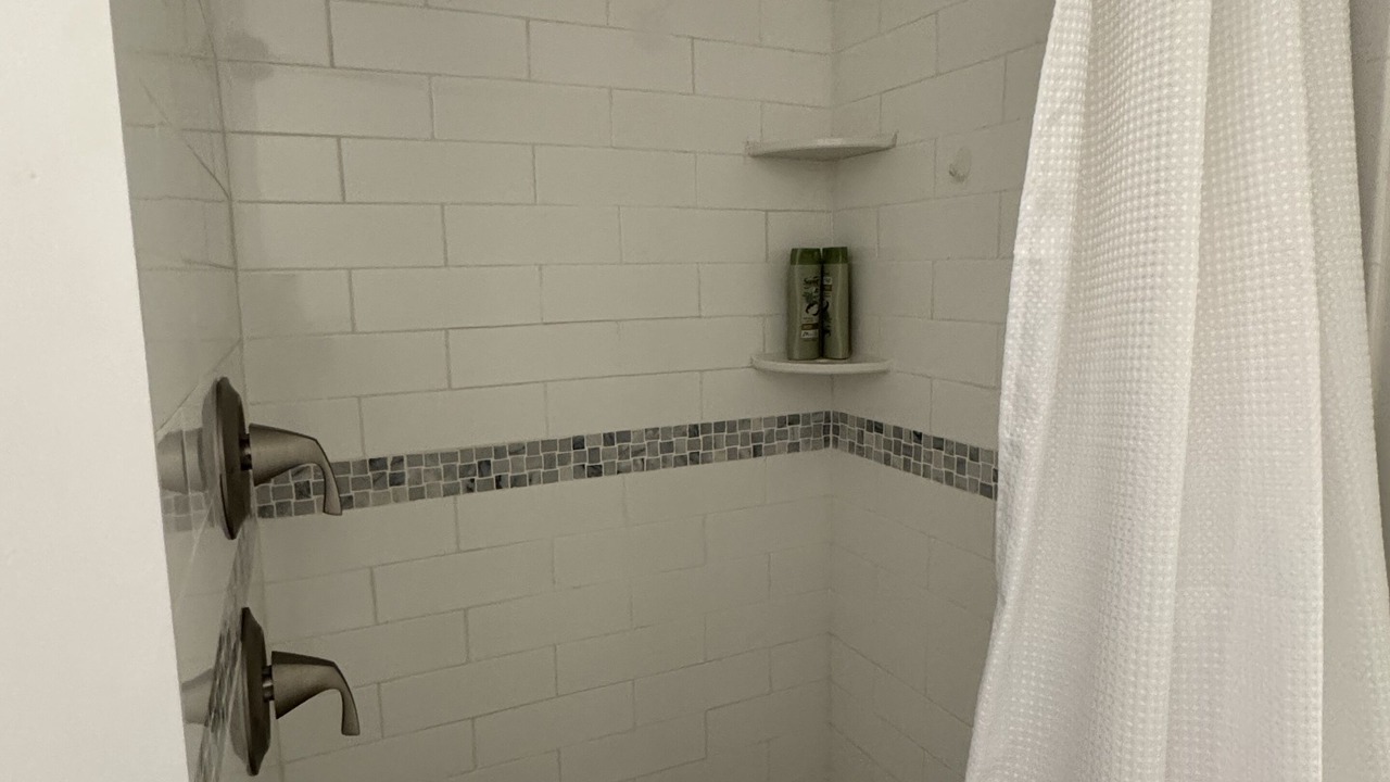 Photo of Bathroom in Laurel