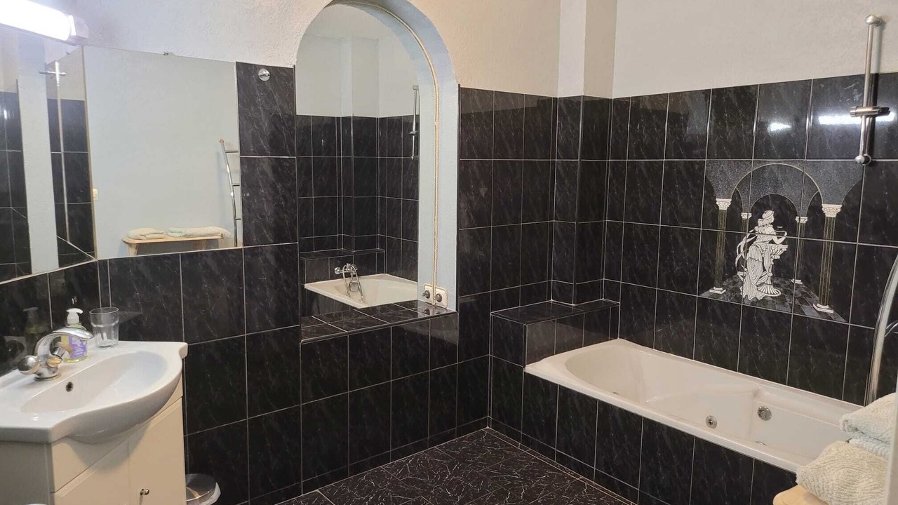 Photo of Bathroom in Molieres-sur-Ceze