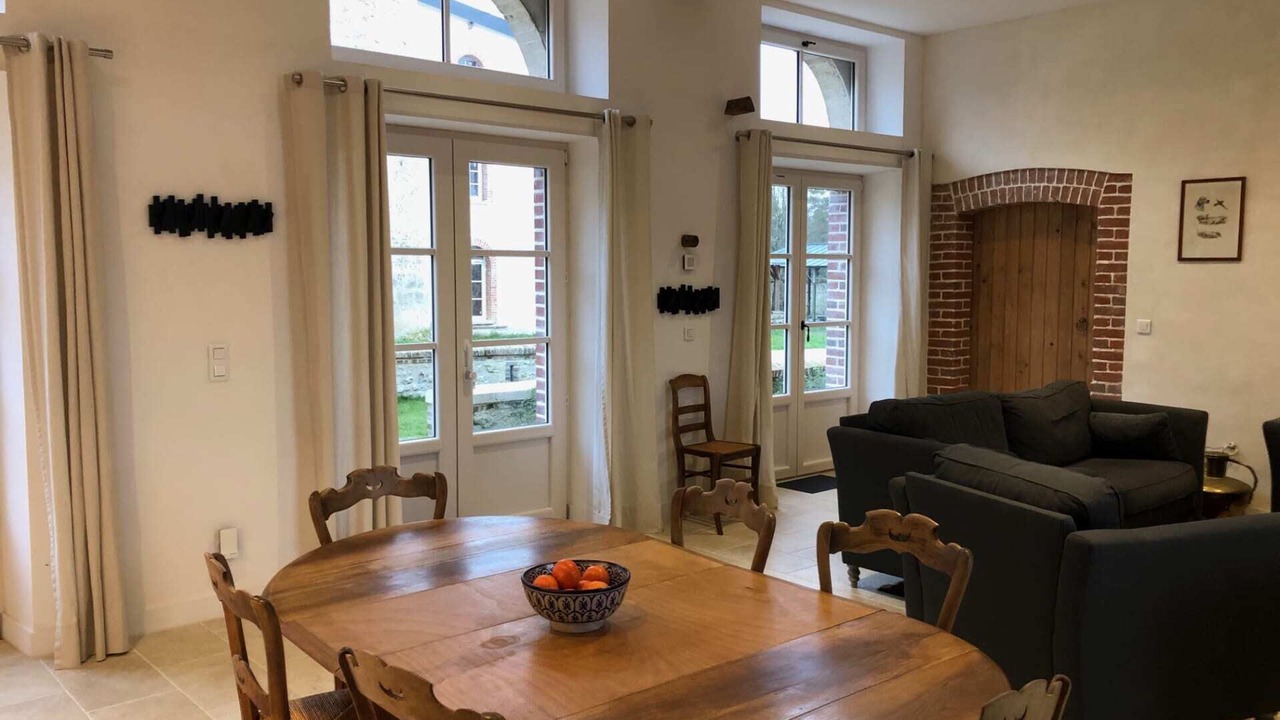 Photo of Others in Tosny