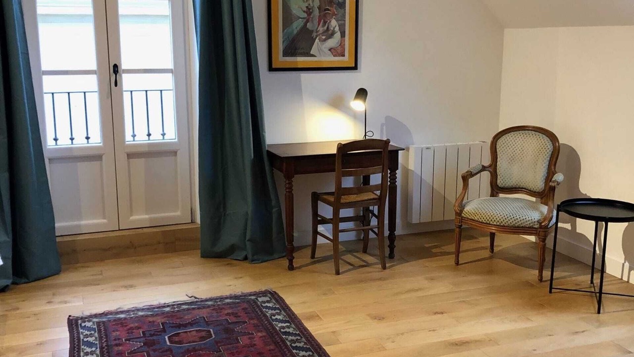 Photo of Others in Tosny