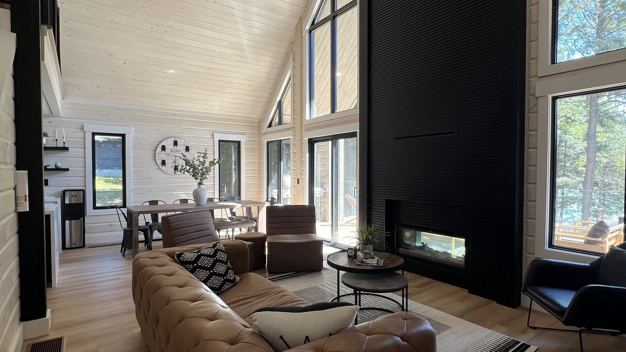 Photo of Livingroom in Dysart et al