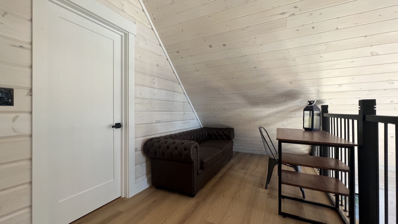 Photo of Livingroom in Dysart et al