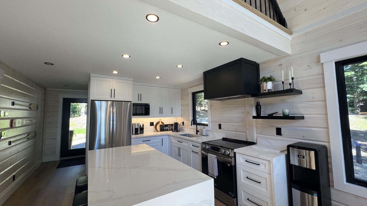Photo of Kitchen in Dysart et al