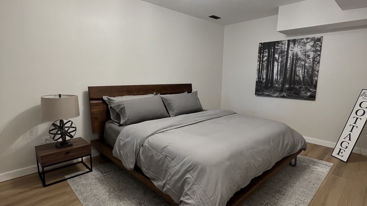 Photo of Bedroom in Dysart et al