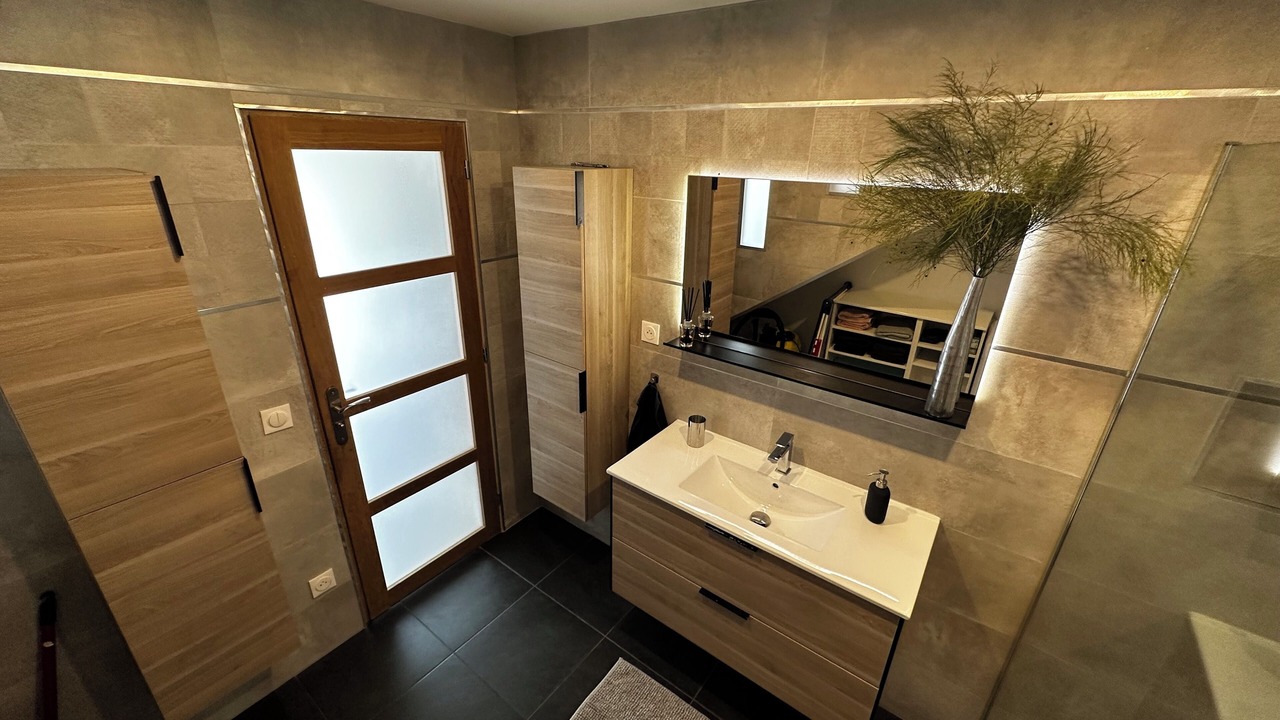 Photo of Bathroom in Lattes