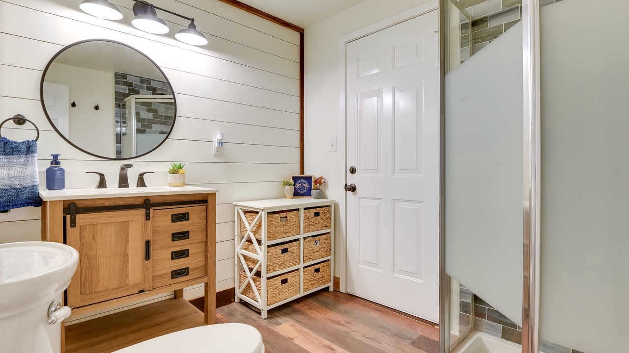 Photo of Bathroom in Graford