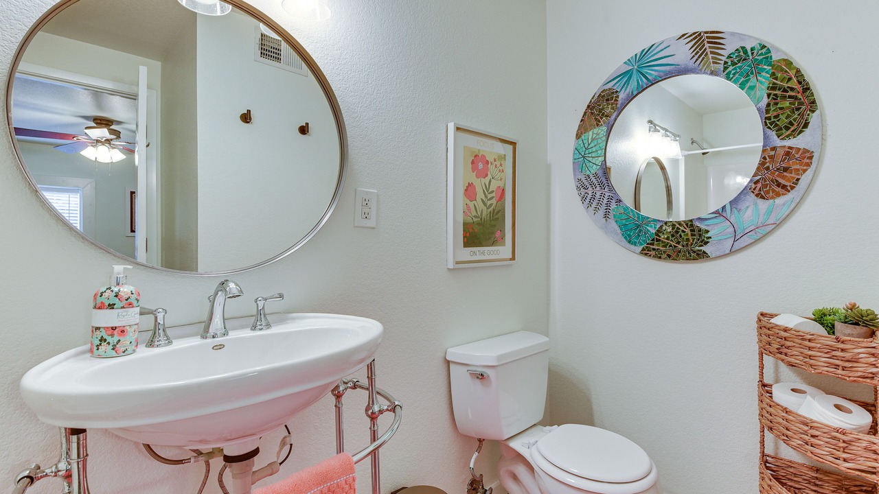 Photo of Bathroom in Graford