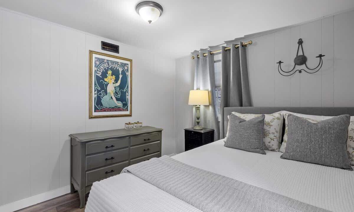 Photo of Others in Bradford