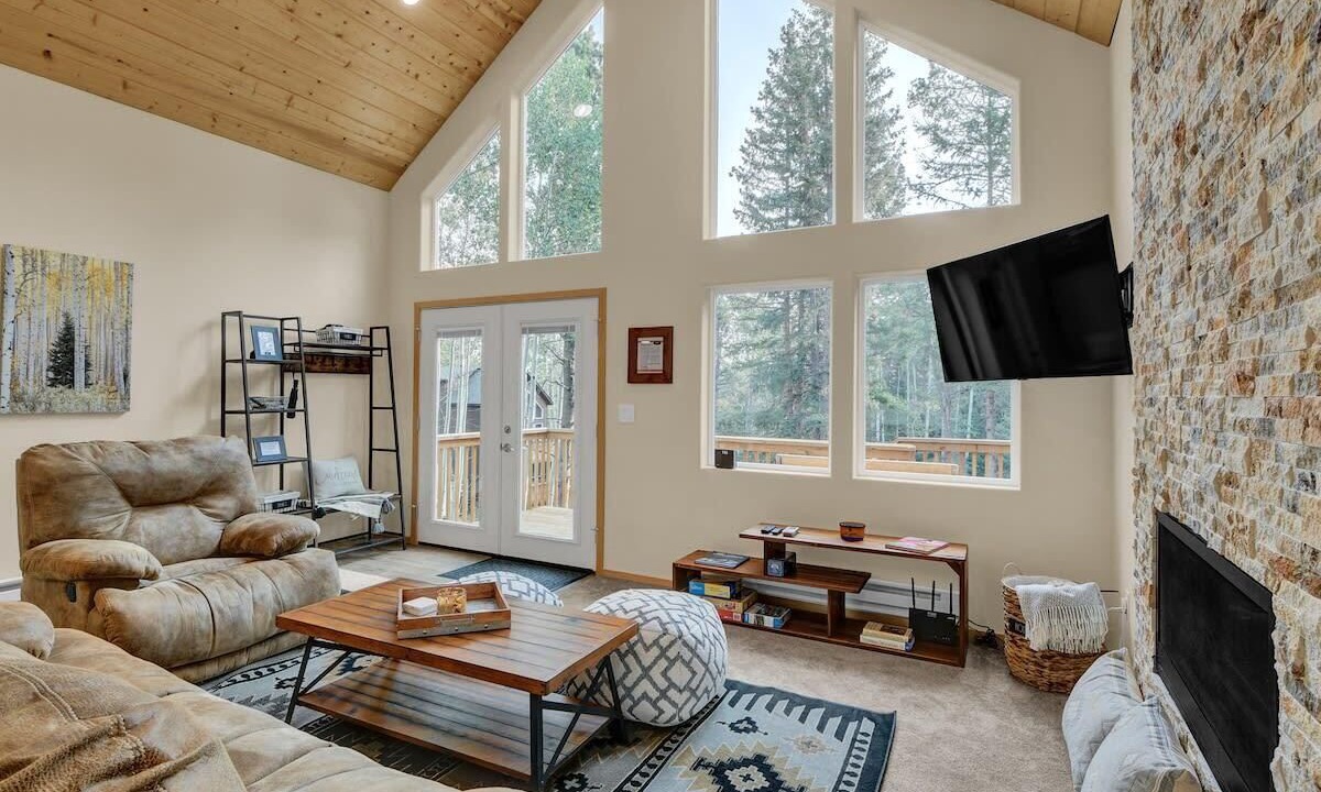 Photo of Bedroom in Woodland Park