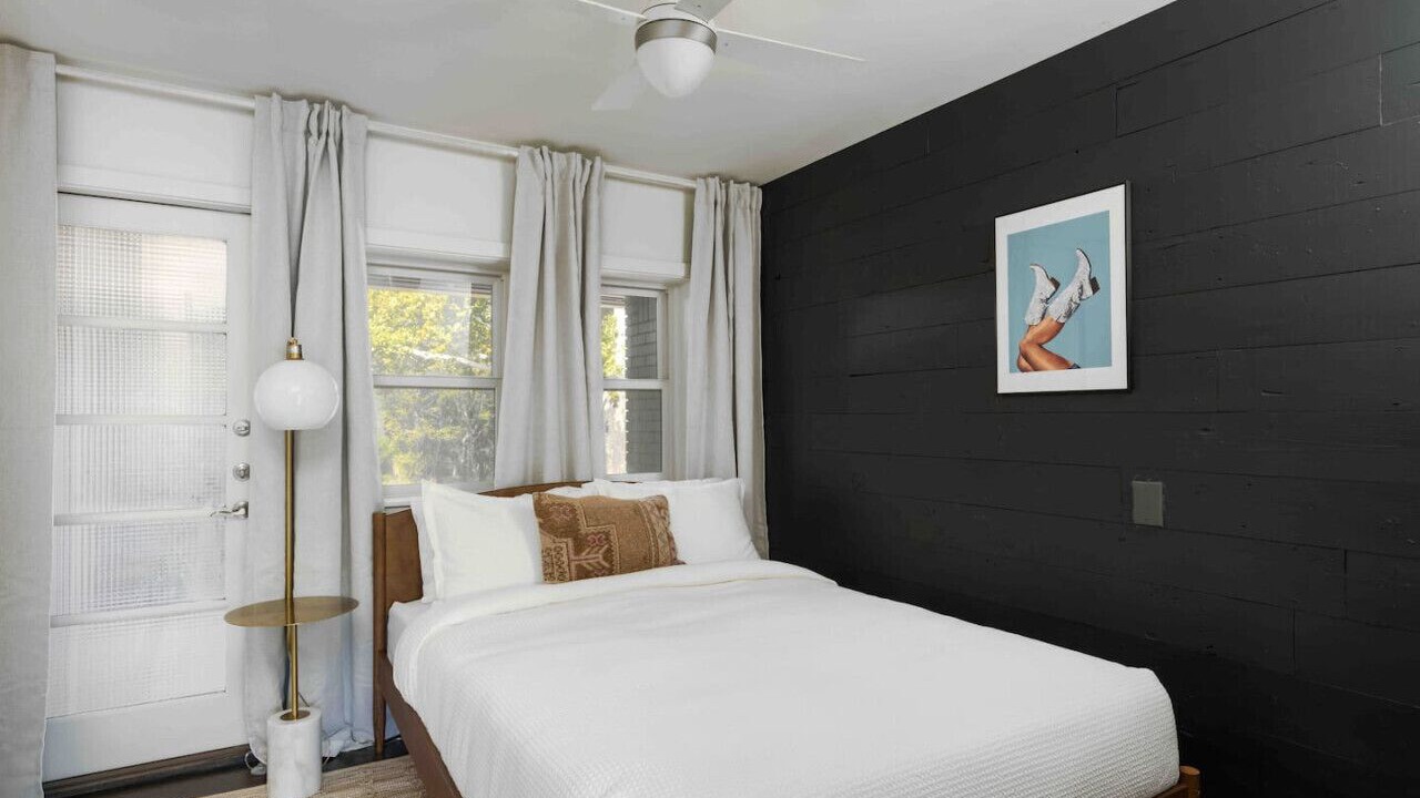 Photo of Bedroom in Greater South River City