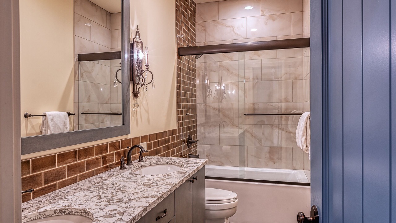 Photo of Bathroom in Ardenvoir