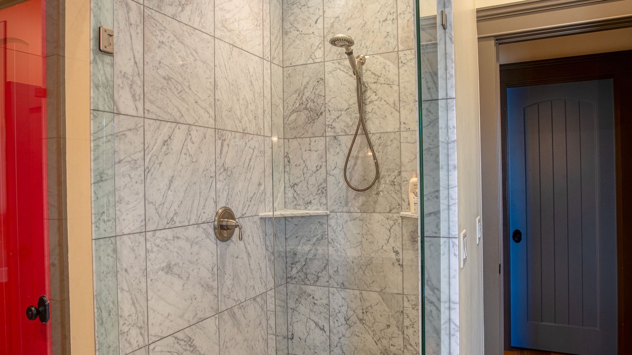 Photo of Bathroom in Ardenvoir