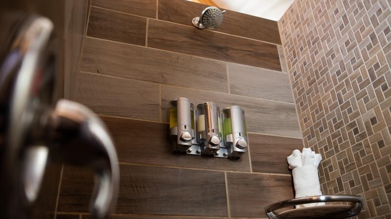 Photo of Bathroom in Logan