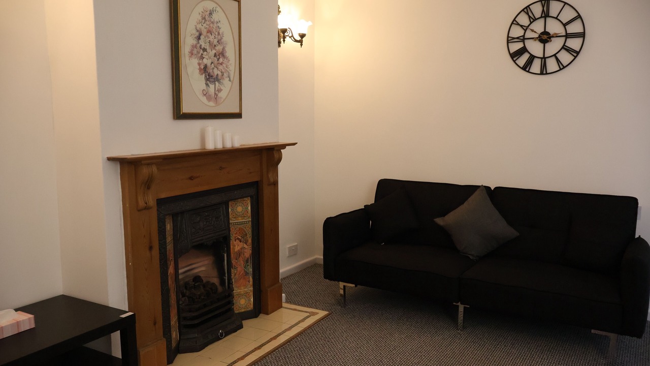 Photo of Livingroom in Barnt Green