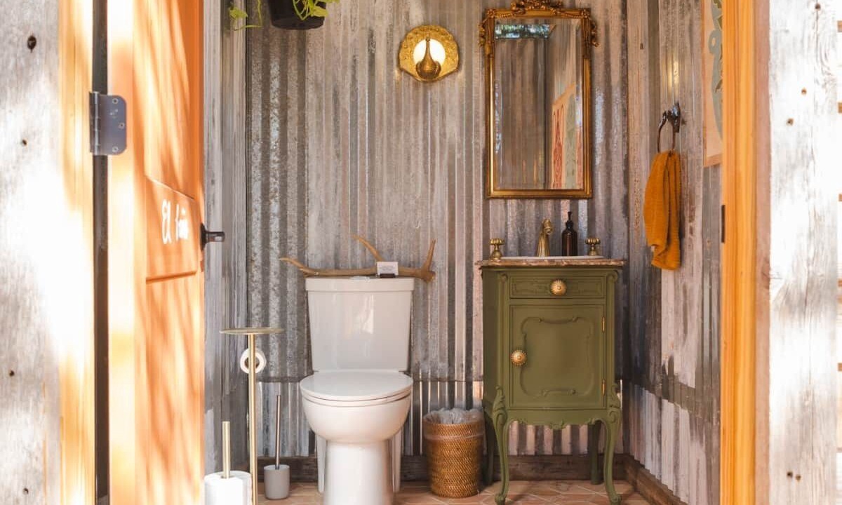 Photo of Bathroom in Lakeway