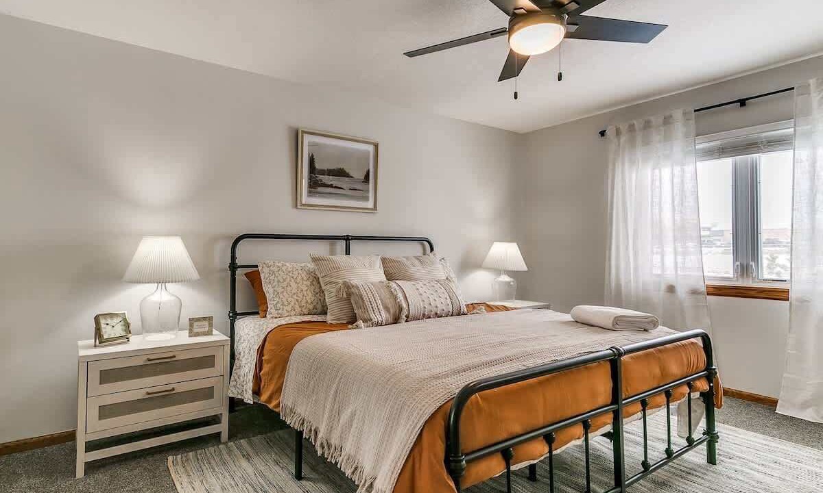 Photo of Bedroom in Ames