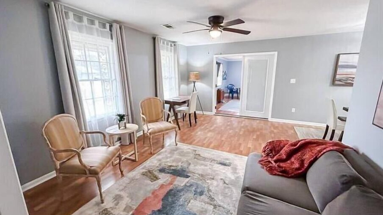 Photo of Livingroom in Warner Robins