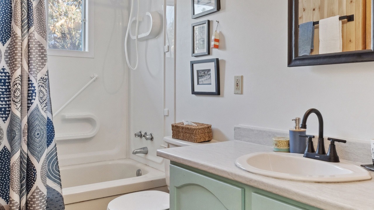 Photo of Bathroom in Rexton