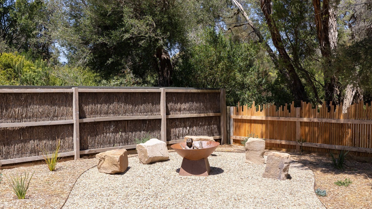 Photo of Outdoor in Silverleaves