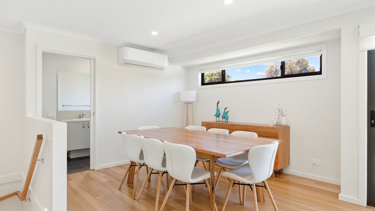 Photo of Others in Silverleaves