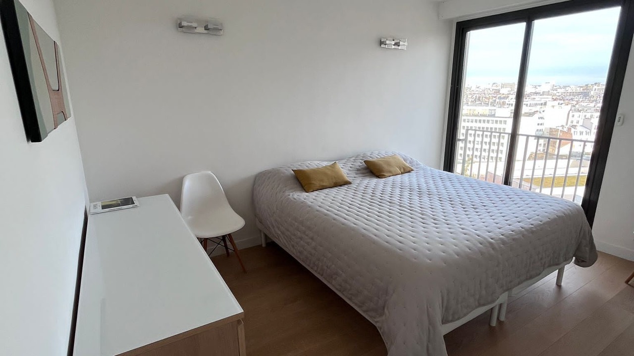 Photo of Bedroom in Quinze-Vingts