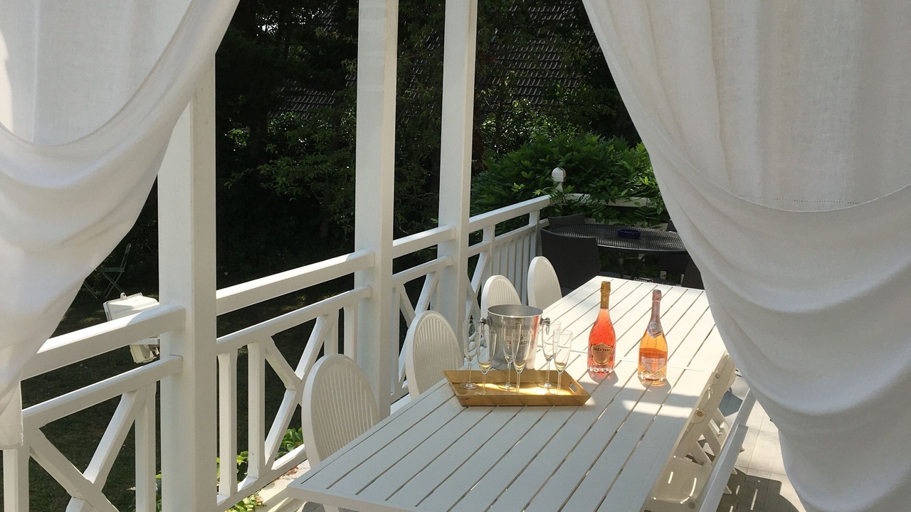 Photo of Outdoor in Yvre-le-Polin
