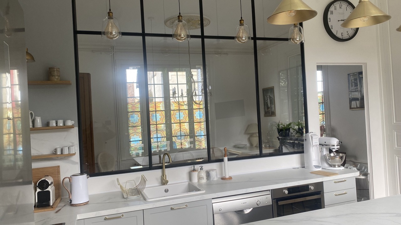 Photo of Kitchen in Yvre-le-Polin