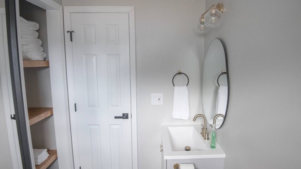 Photo of Others in Pine Castle