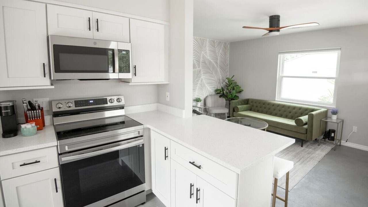 Photo of Others in Pine Castle