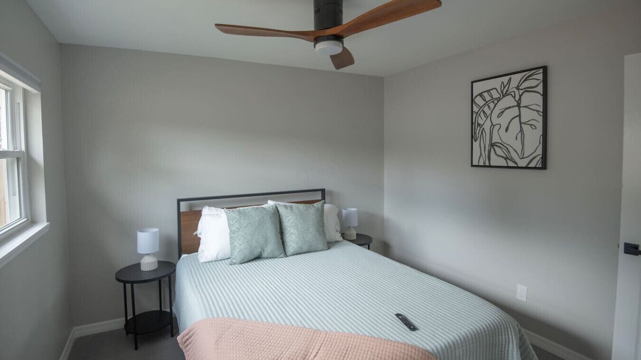 Photo of Others in Pine Castle