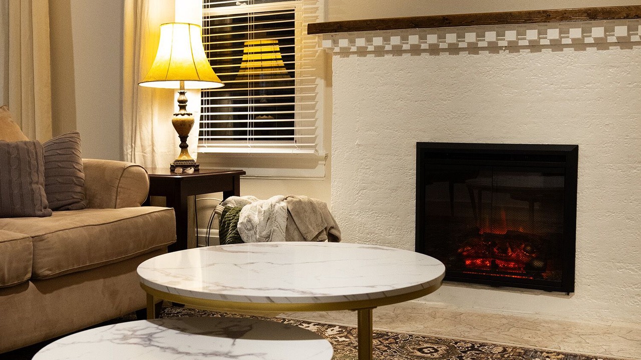 Photo of Livingroom in Lake Cherokee