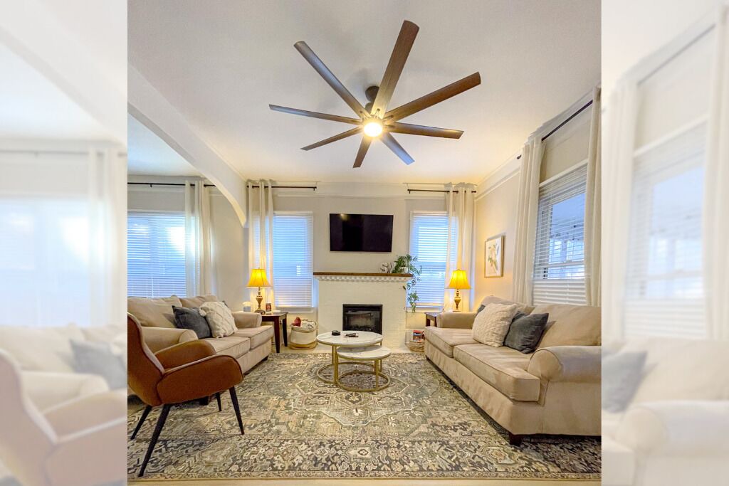 Photo of Livingroom in Lake Cherokee